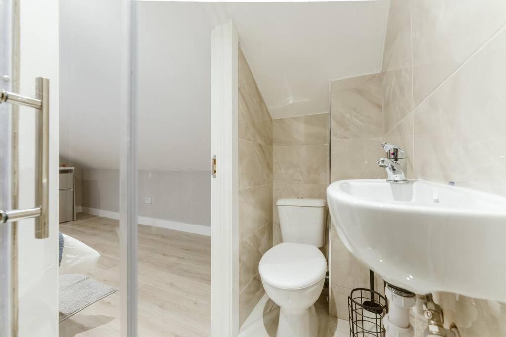 Charming Central London Kitchenette - Your Ideal Stay In The Heart Of The City Esterno foto