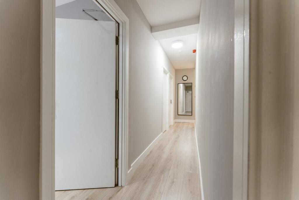 Charming Central London Kitchenette - Your Ideal Stay In The Heart Of The City Esterno foto