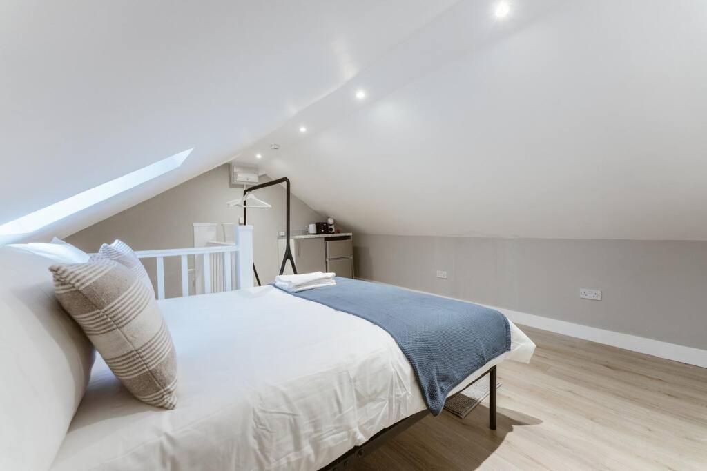 Charming Central London Kitchenette - Your Ideal Stay In The Heart Of The City Esterno foto